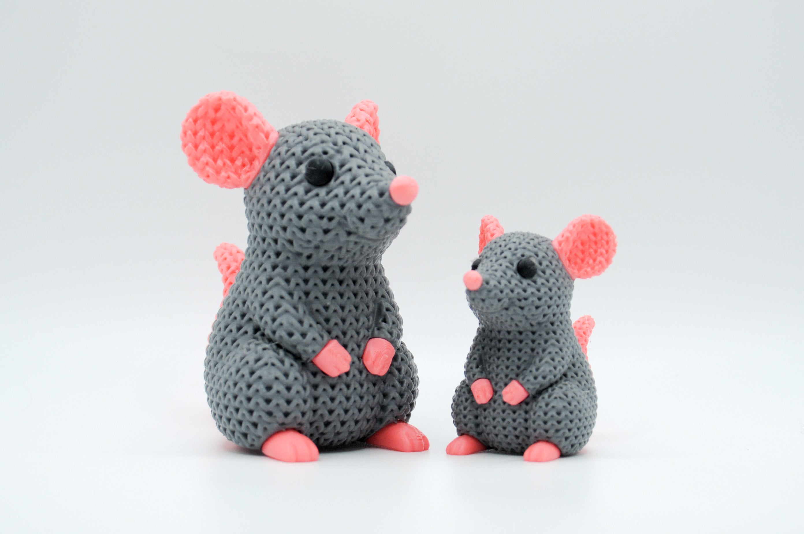 Gray knitted-style mouse figures in large and small sizes